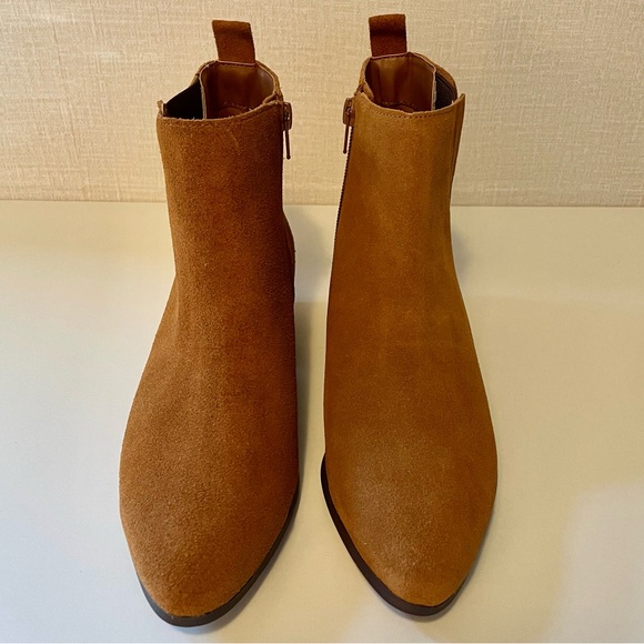 GAP Suede Ankle Boot, Side Zip, Almond Toe, 1 3/8” Heel, Caramel, Size 7, NWOT - Picture 2 of 8